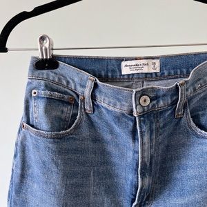Abercrombie and Fitch ankle straight ultra high rise jeans